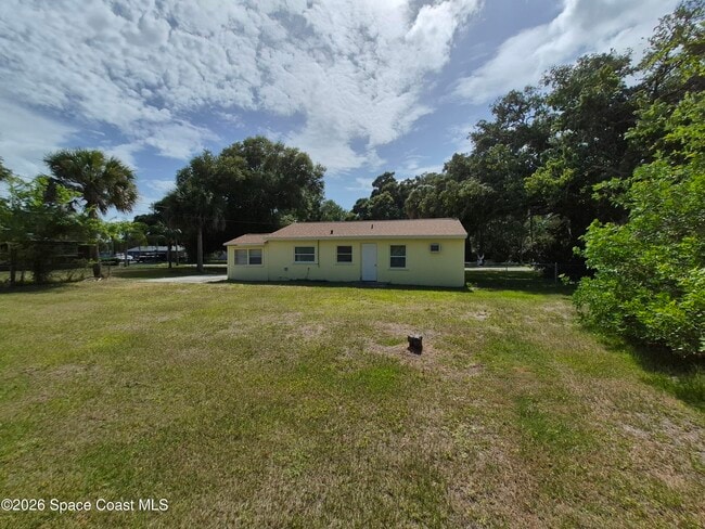 Building Photo - 616 S Kentucky Ave