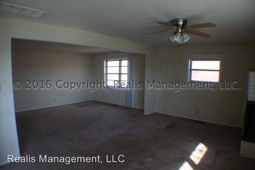 Building Photo - 4534 E 49th St