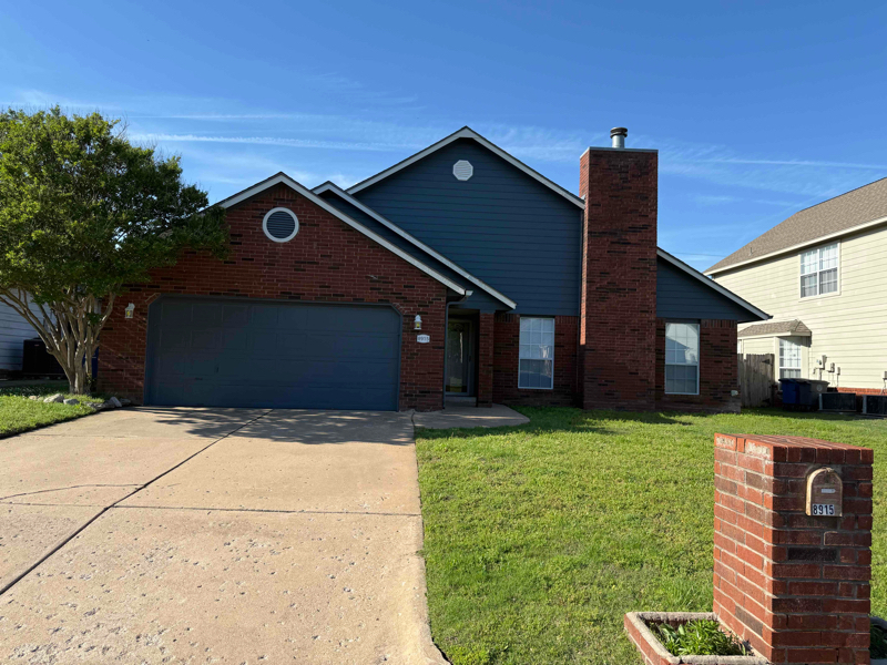 Primary Photo - 8915 E 95th Pl