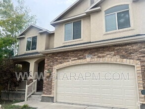 Building Photo - 13571 S Buckeye View Way