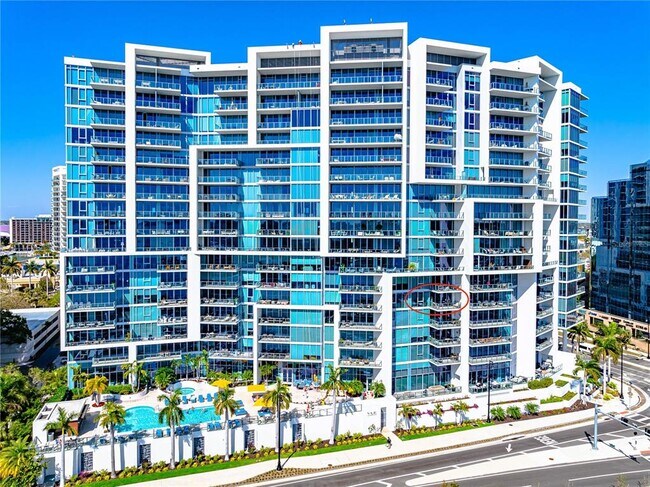 Building Photo - 1155 N Gulfstream Ave