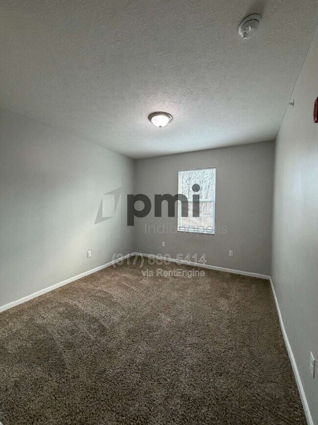 Interior Photo - Jefferson Pointe
