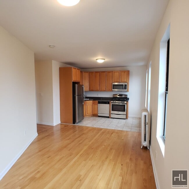Building Photo - West 171st Street