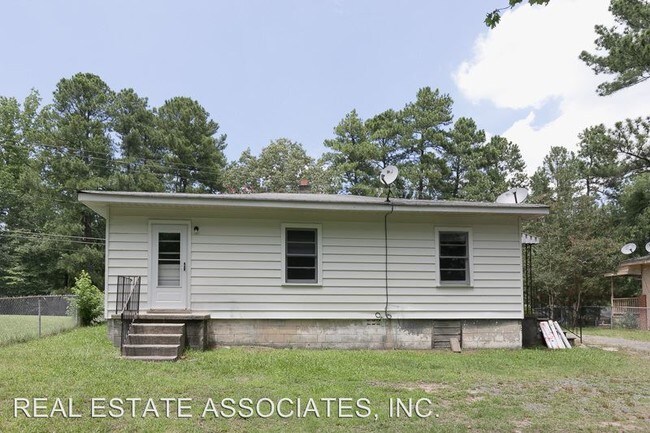 Foto del edificio - 3 br, 1.5 bath House - 217 Cook Road