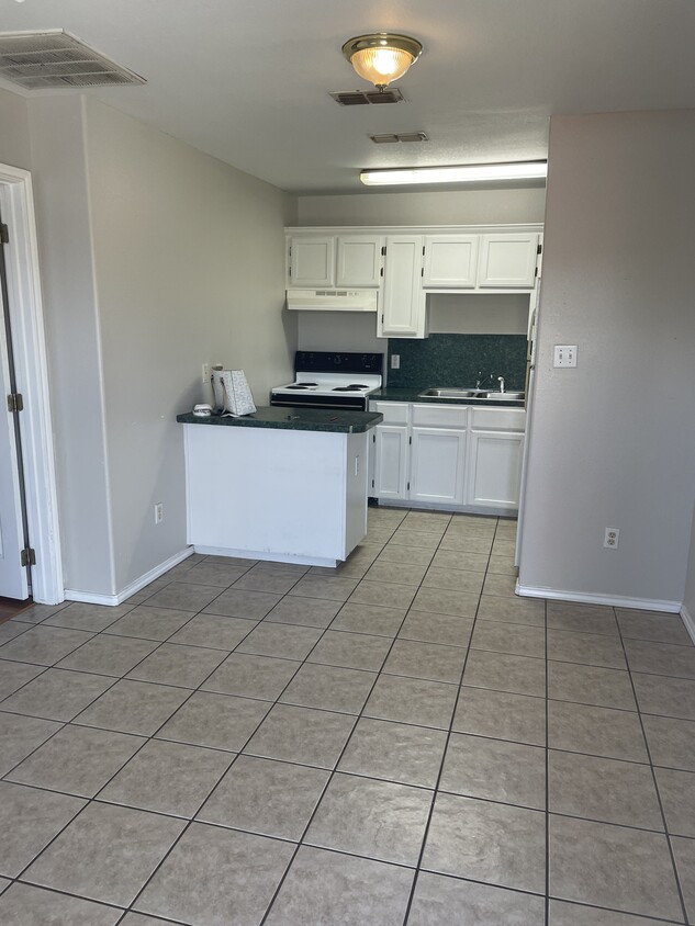 Living/ Dining/ Kitchen - 2202 S Tourist Dr