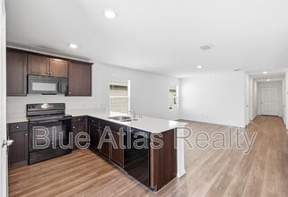 Building Photo - 510 Olmstead Dr