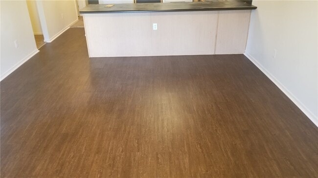 Photo - 851 W Piedmont Pl Apartment