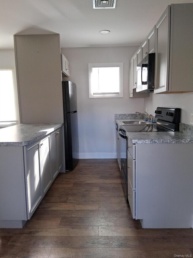 Foto del edificio - 218 NY-199