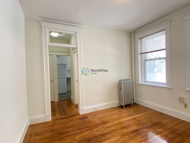 Building Photo - 6 Orkney Rd