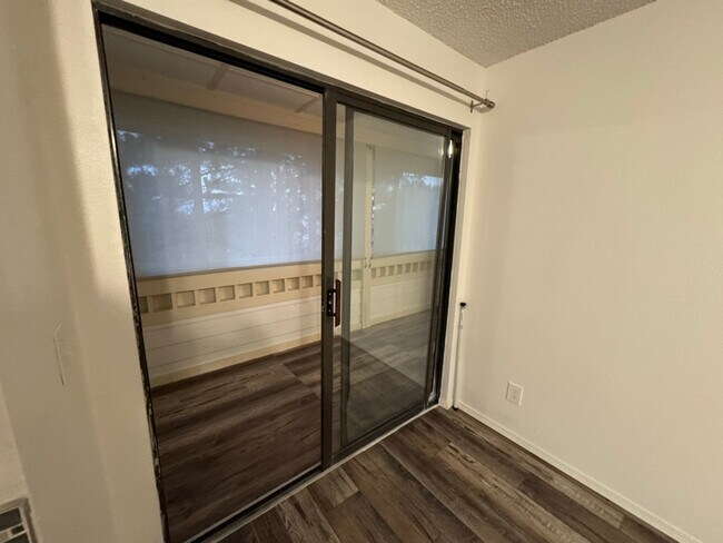 Foto del edificio - 6482 McNichols Ct