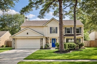 Building Photo - 15918 Pinyon Creek Dr