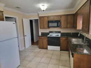 Building Photo - 117 Glenora Ct