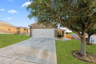 Building Photo - 10926 Acorn Canyon