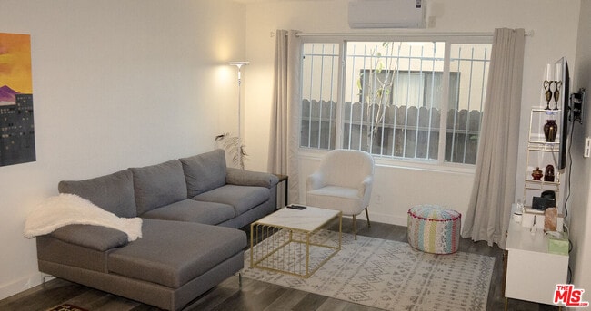 Building Photo - 11670 Sunset Blvd