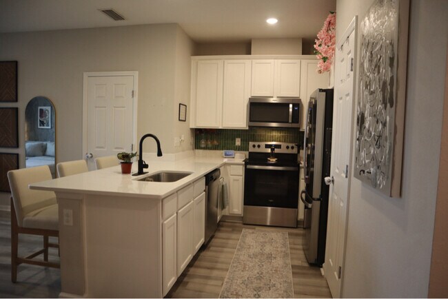 Foto del edificio - 7887 Merchants Way