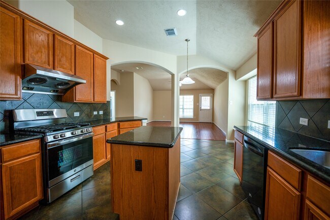 Building Photo - 3435 Yasmine Ranch Dr