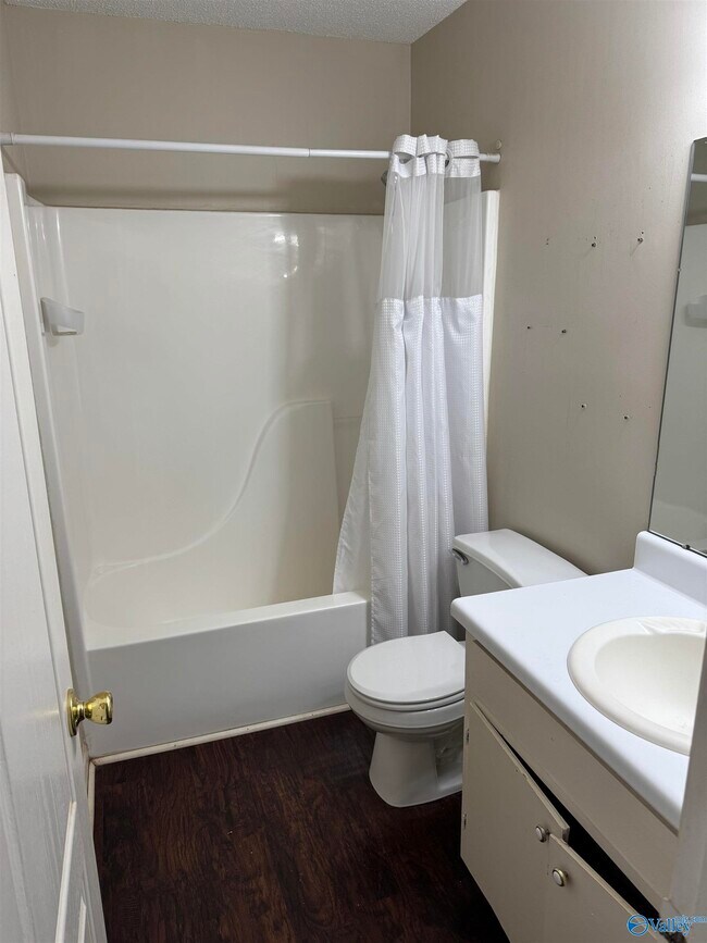 Foto del edificio - 146 Cassia Dr