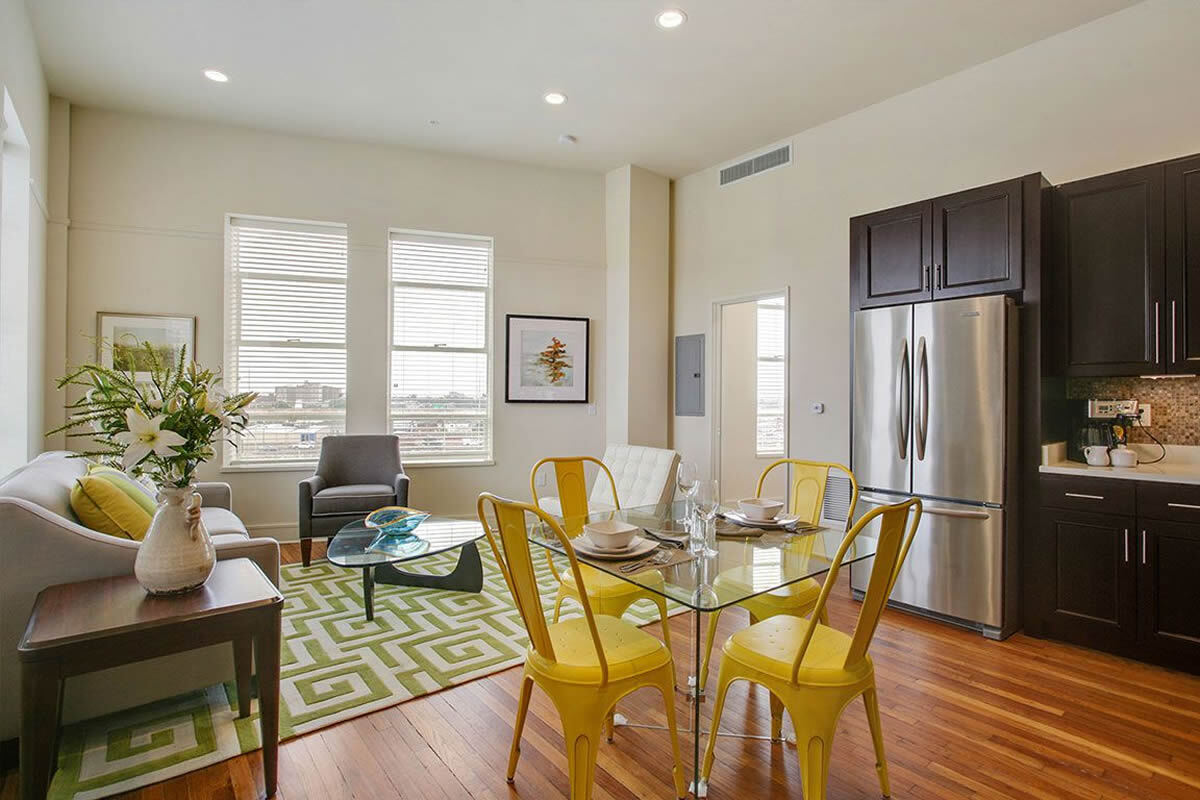 Foto principal - 833 Howard Ave