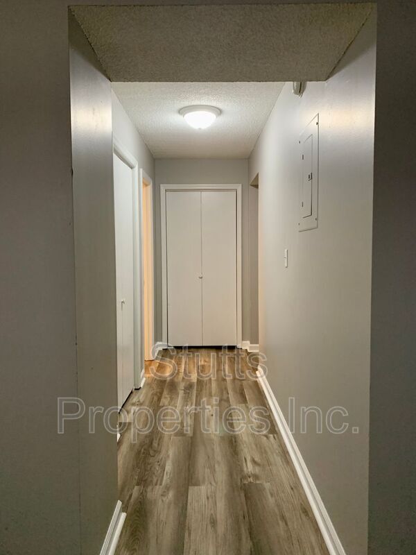 108 Watts Bar St Unit 15, Sheffield, AL 35660 Condo for Rent in Sheffield, AL