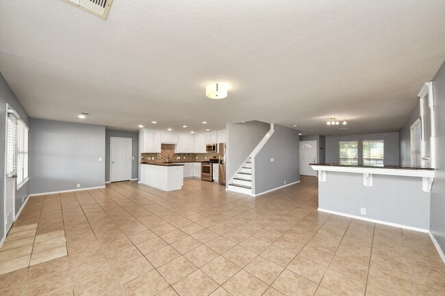 Building Photo - 2038 Eddlewood Ct