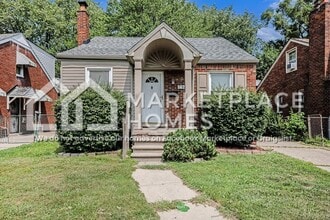 Building Photo - 14741 Lydia Ave