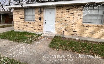 Building Photo - 805 Gulf Dr