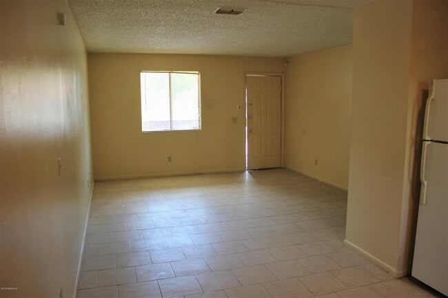 Foto del edificio - 5147 Westchase Ct