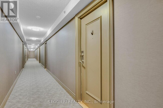 Building Photo - 35 Saranac Blvd