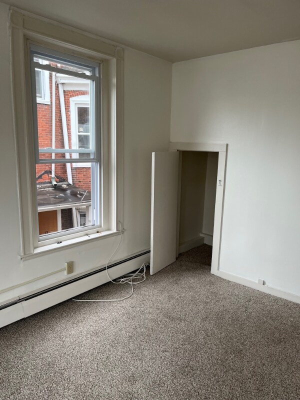 851 Wynnewood Rd Unit 2F, Philadelphia, PA 19151 Room for Rent in