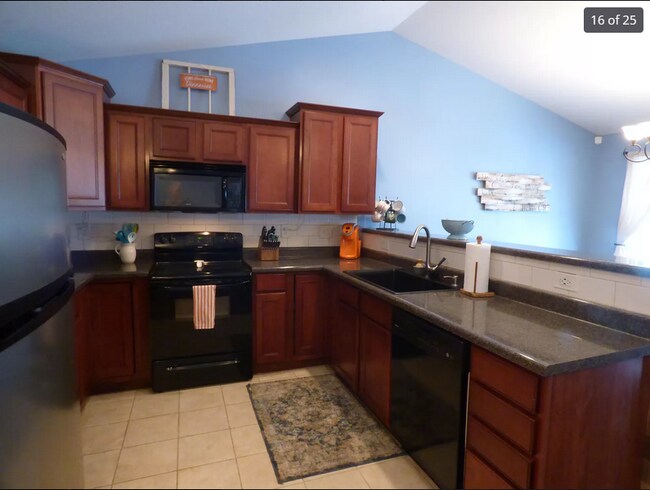 Building Photo - 4549 Waldon Pond Ln