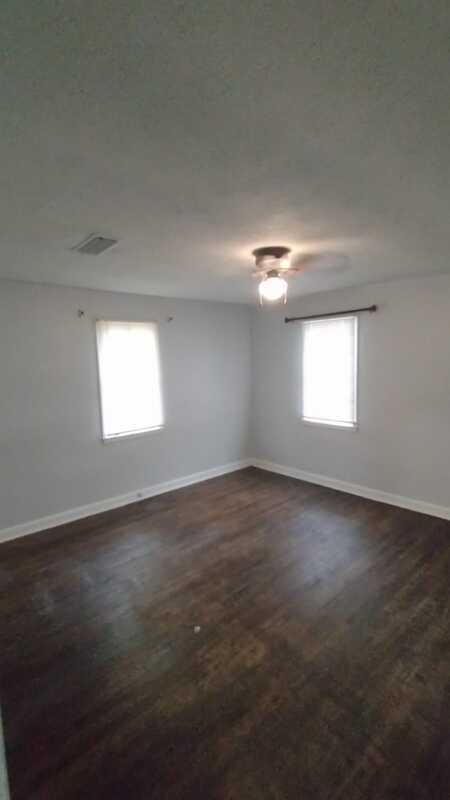 Building Photo - 8876 Bellrose Ave