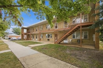 Building Photo - 6256 W 64th Pl