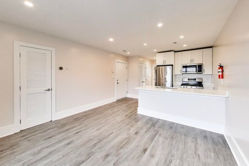 Foto del edificio - 924 19th St NE
