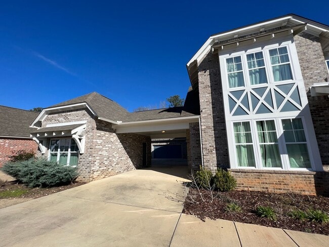 Building Photo - Cypress Point- On the AU Golf Course