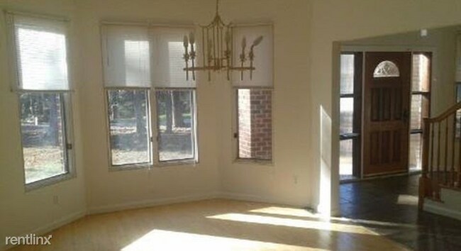 Building Photo - 4 br, 4.5 bath House - 1408 Gravatt Ln