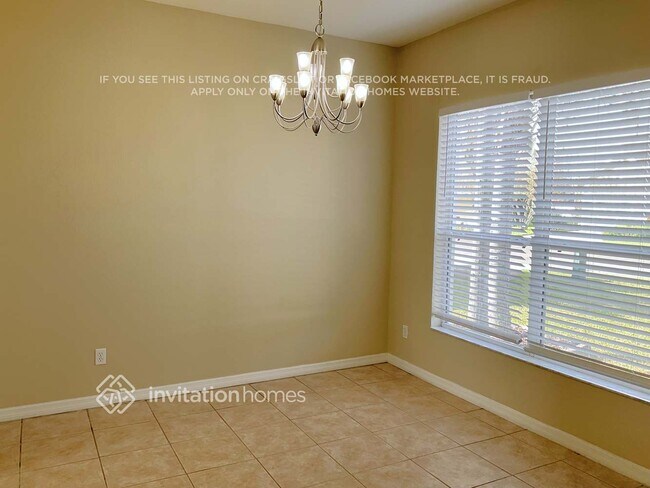 Foto del edificio - 8472 Adele Rd