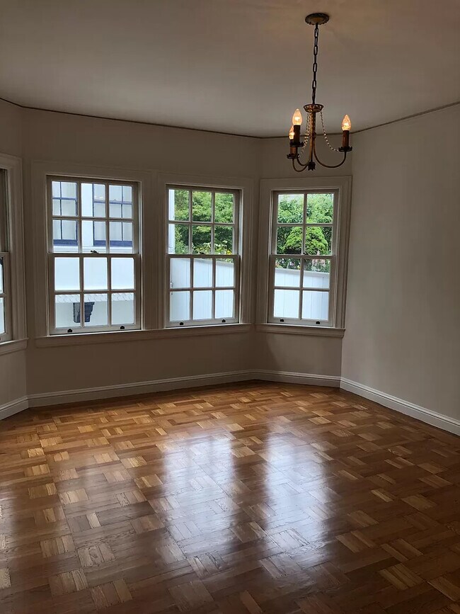 Foto del edificio - 1706 Dolores St