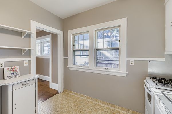 Building Photo - 4244 Longfellow Ave