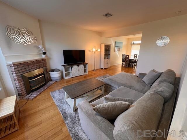 Foto principal - 211 Dahlia Ave