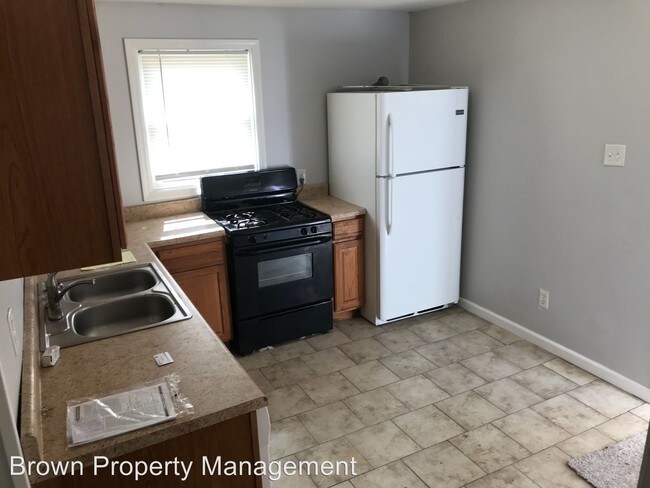 Building Photo - 2 br, 1 bath House - 1218 Granite Ave.