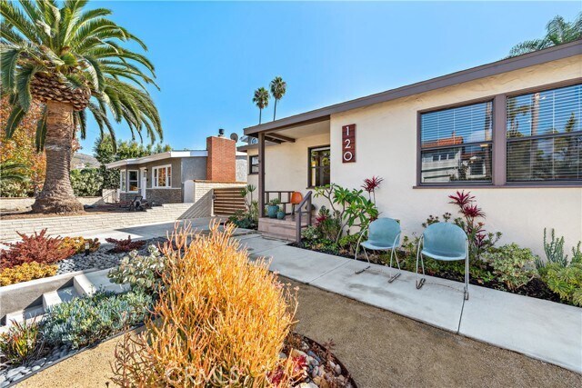 Building Photo - 120 Avenida Santa Inez