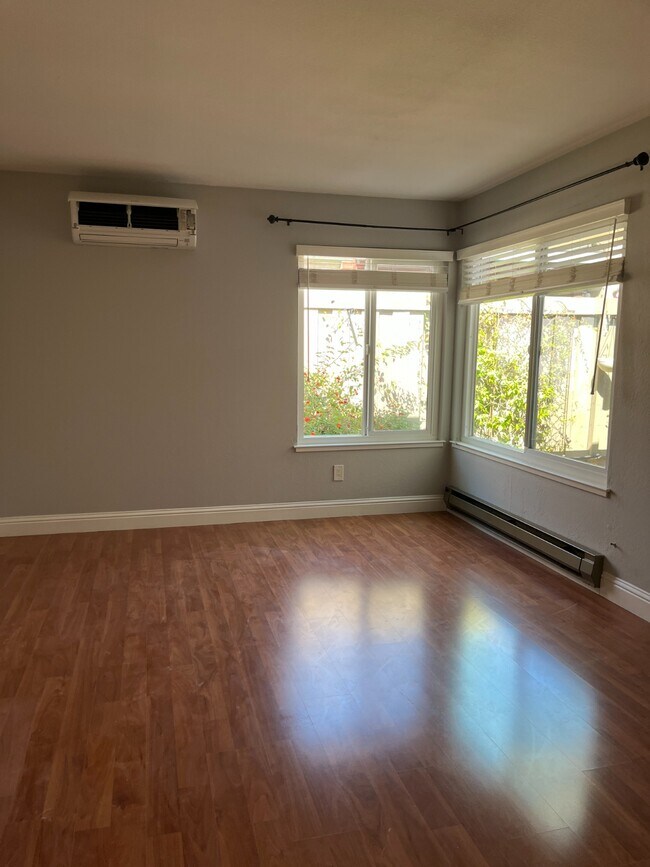 Foto del edificio - 190 Truckee Ln