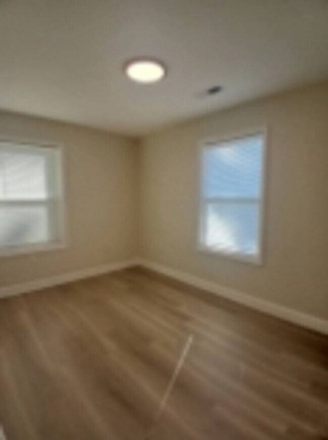 Foto del edificio - NEW Construction ready for you!