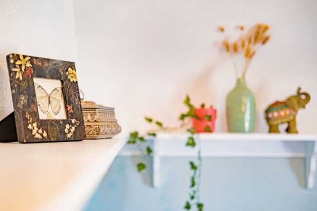 Foto del edificio - 170 E 100 N