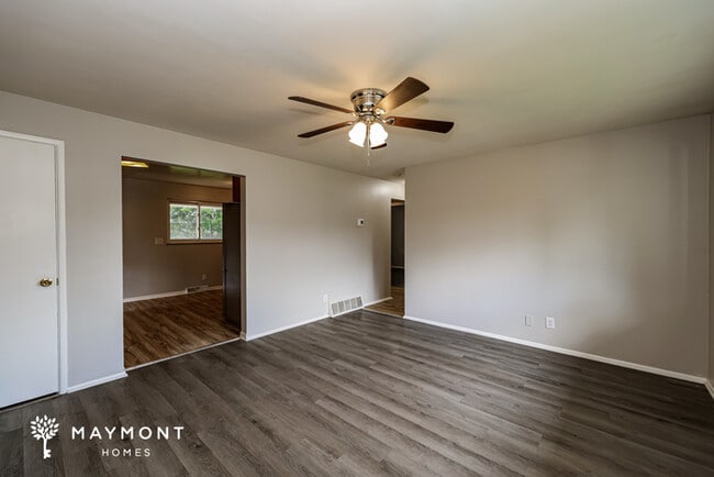 Building Photo - 3683 Ripplegrove Dr