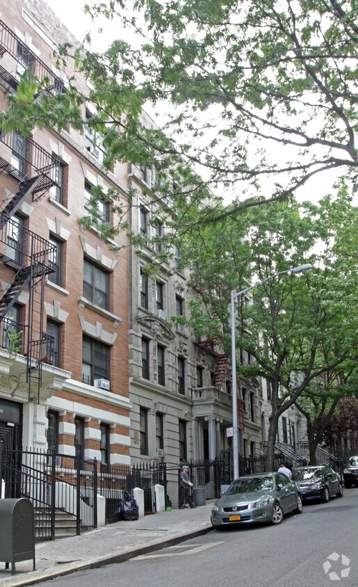 Foto del edificio - Jessica