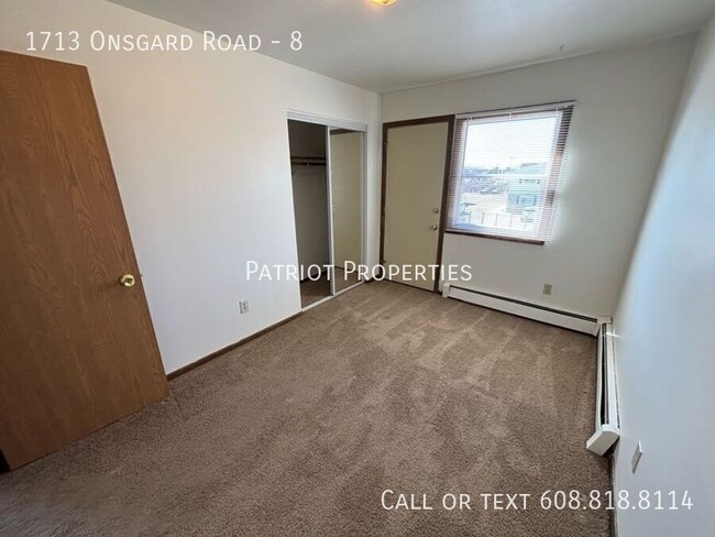 Foto del edificio - 2 bedroom/ 1 bath apartment in Madison, WI