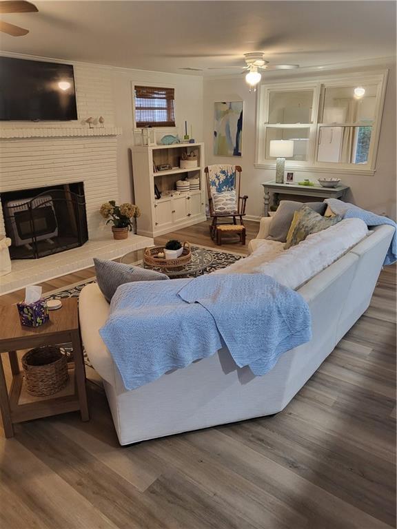 Foto del edificio - 6410 Tuggle Dr