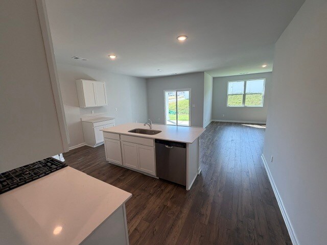 Foto del edificio - 5449 Conifer Ln