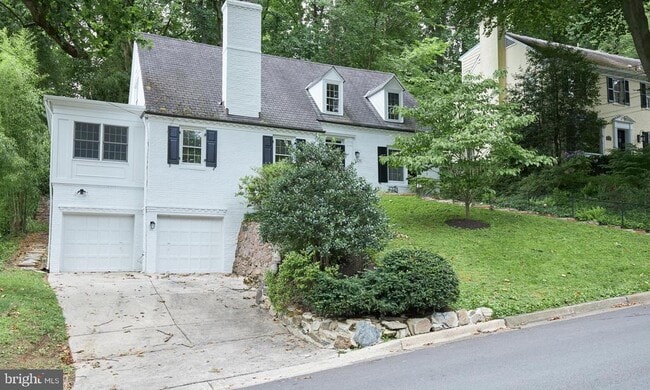 Building Photo - 5306 Albemarle St